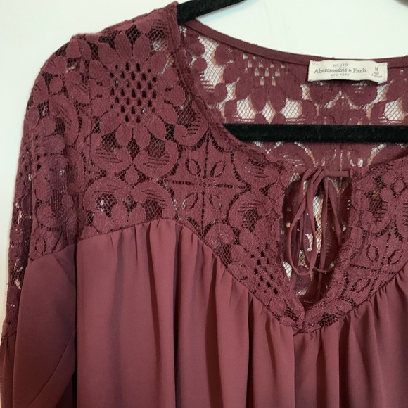 abercrombie burgundy top - Picture 2 of 3